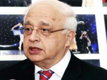 <span>Xalq Yazıçısı Elçinin 70 illik yubileyinə həsr olunmuş elmi sessiya keçirilib</span>