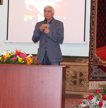 <span>Zakir Fəxri orta məktəb şagirdləri ilə görüşüb - FOTOLAR	
	</span>