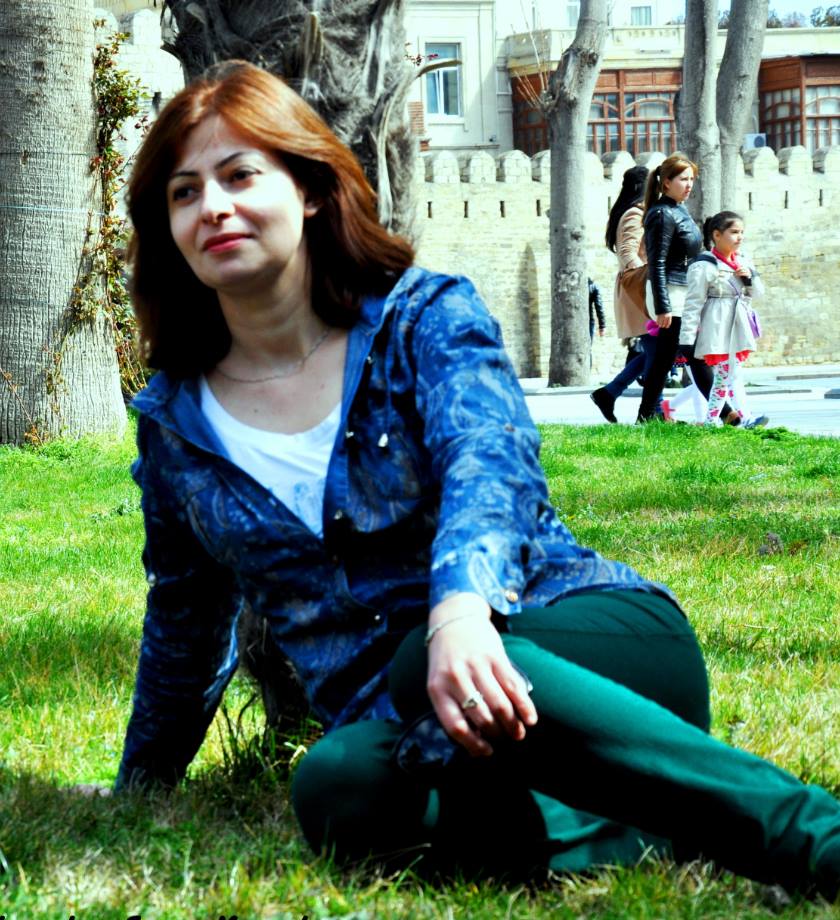 Hədiyyə Şəfaqət: \"Yazar heç bir mükafat barədə düşünməməlidir\"- <span>MÜSAHİBƏ</span><br>