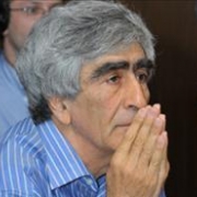 <span>Vaqif Bayatlı Odər - Bir qızın telləri əsdi üzümə	
	</span>