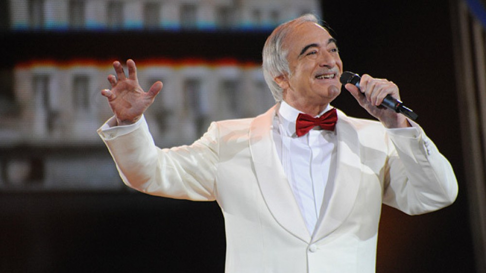 Polad Bülbüloğlu Türkmənistanın Xalq Artisti adına layiq görülüb