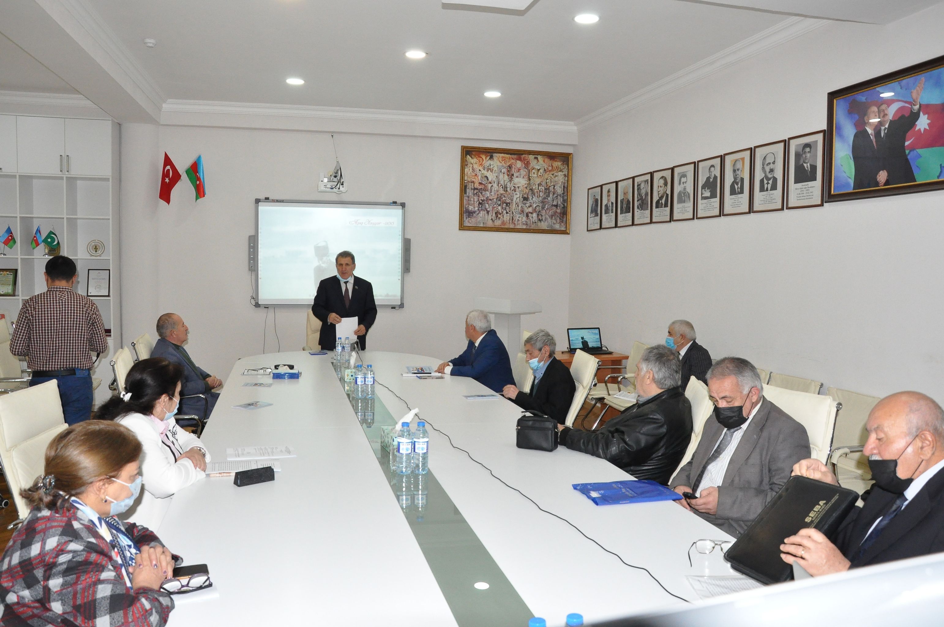 <span style="text-align: justify;">“Aşıq sənətinin Ələsgər zirvəsi” mövzusunda beynəlxalq elmi konfrans keçirilib</span>