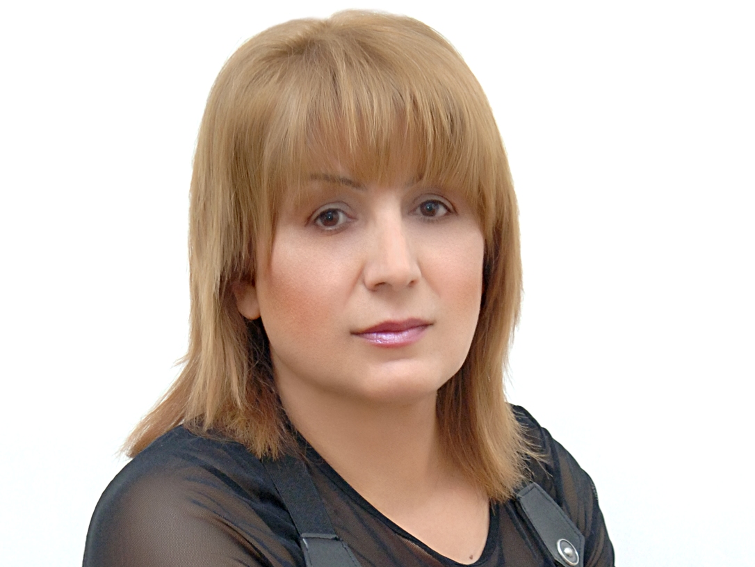 Narıngül - Qırmızı