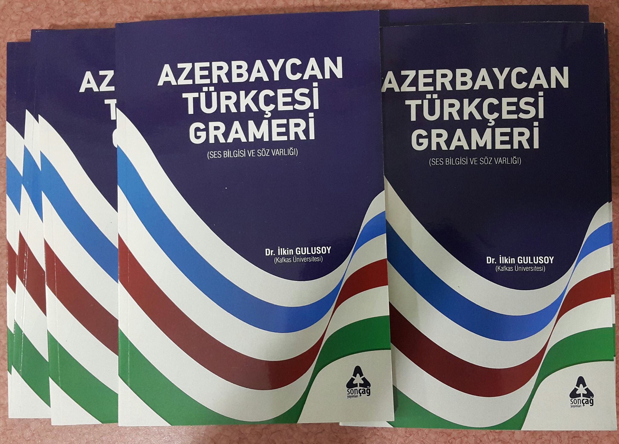 <span>Azərbaycanlı dilçi alim Türkiyədə bir ilkə imza atdı</span>