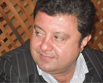 Ehtiram İlham - Bu adam sevmədi özünü