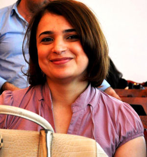 Əfsanə Laçın: \"Mənim oxucu auditoriyam şagirdlərimdir\" - <span><span>MÜSAHİBƏ</span><br></span>