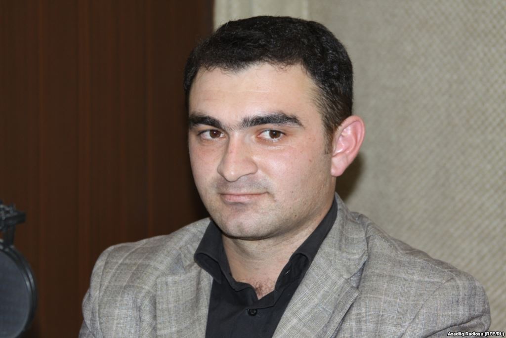 <span>Cavid Zeynallı: "Bizim həyat tərzimiz yazıçılıq üçün yaramır"	
	</span>