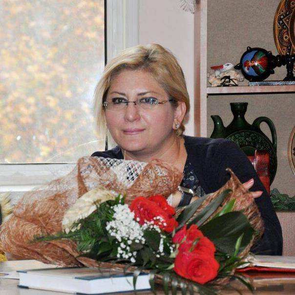 Ulduz Zeynalova - Ruhun aynası gözlər<br>