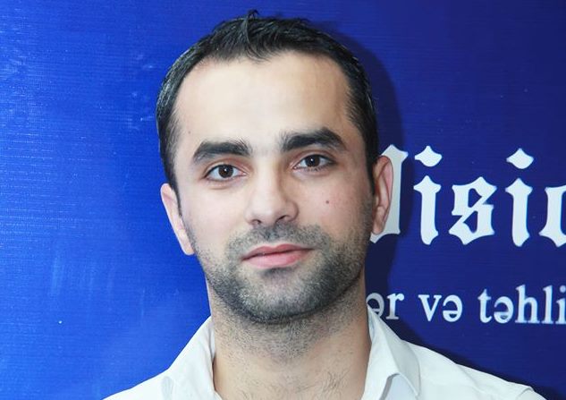 Emin Piri - Burda bir xalq uluyur