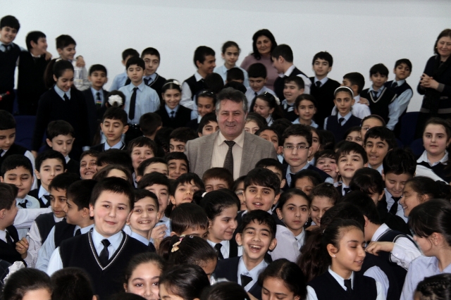 Elçin Hüseynbəyli ilə görüş keçirilib