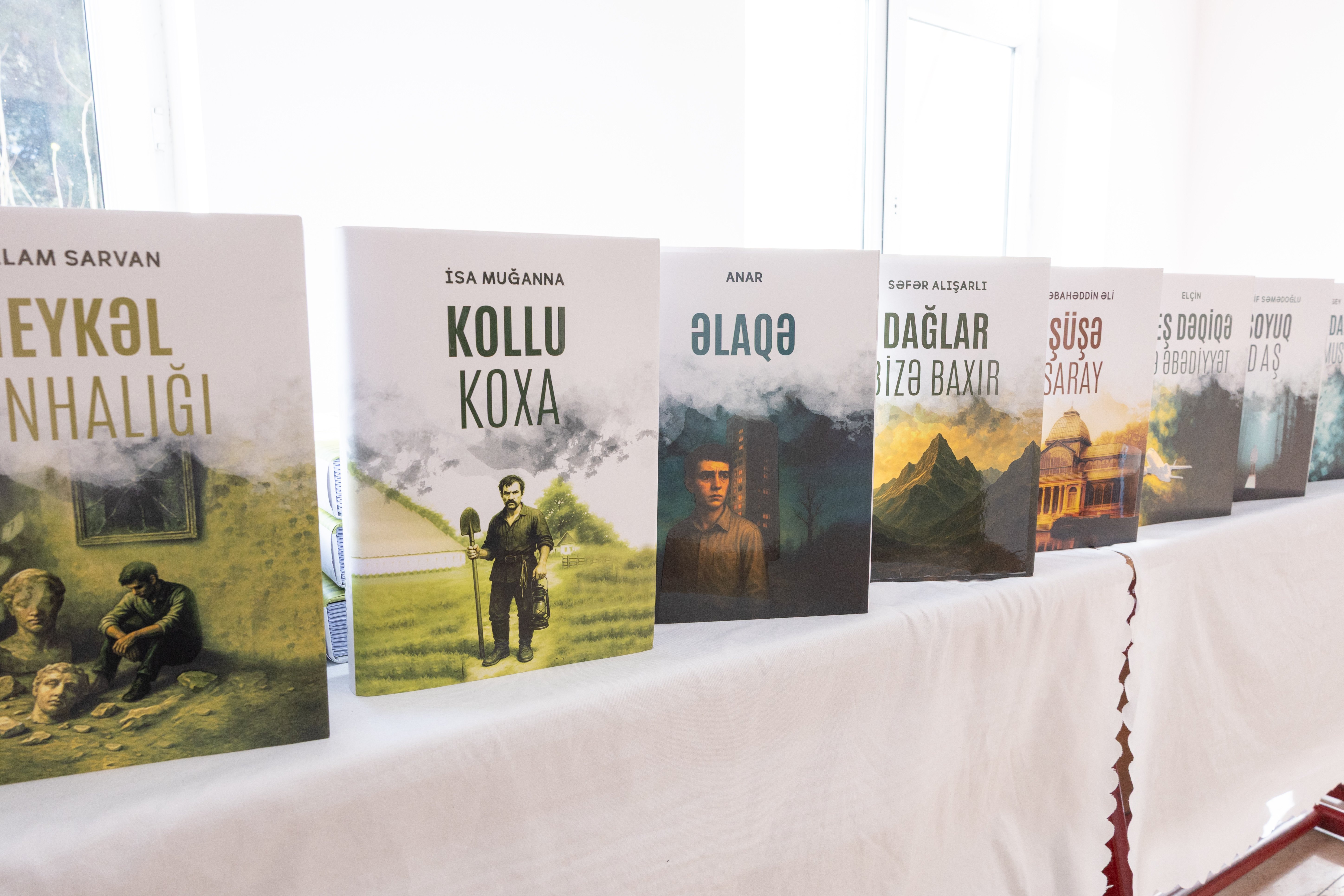 Gözdən əlillər üçün brayl əlifbasında nəşr olunmuş 19 kitabın təqdimatı keçirilib