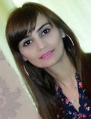 Xəyalə Sevil - Mənsiz şəkil çəkdirmə