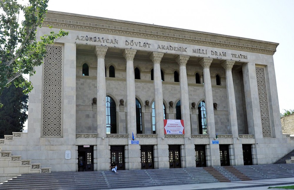 Akademik Milli Dram Teatrı “Ölülər” tamaşası ilə beynəlxalq festivalda çıxış edəcək