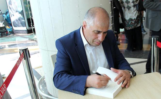 Yazıçı Aslan Quliyevin “Ağrı” romanının təqdimat mərasimi keçirilib 