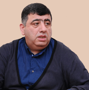 <span>Orxan Fikrətoğlu: “Diktora kömək etmək istədim, məni bıçaqladılar”</span>