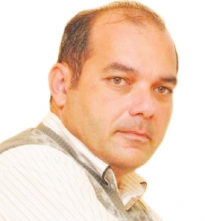 Kənan Hacı - Şəxsiyyət vəsiqəsi olmayan adam