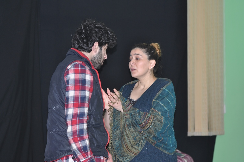 “Oda” Teatrının ilk qastrolu necə keçdi?