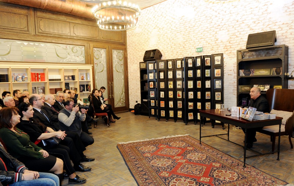 Natiq Rəsulzadə: Kitablarımda bütün həyatım əks olunub