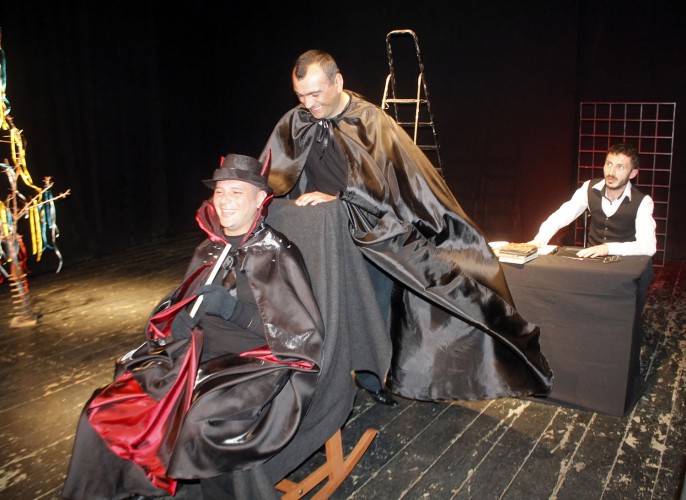 Kamal Abdullanın “Hərdən mənə mələk də deyirlər” əsəri Tbilisidə səhnələşdirilib