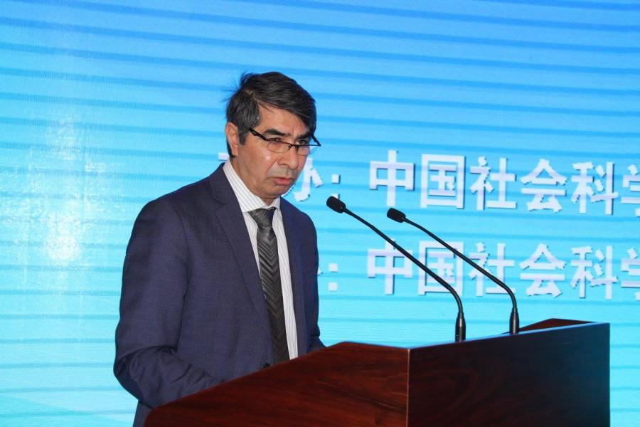 Bədirxan Əhmədli - Romantizm: bütün yönləri ilə