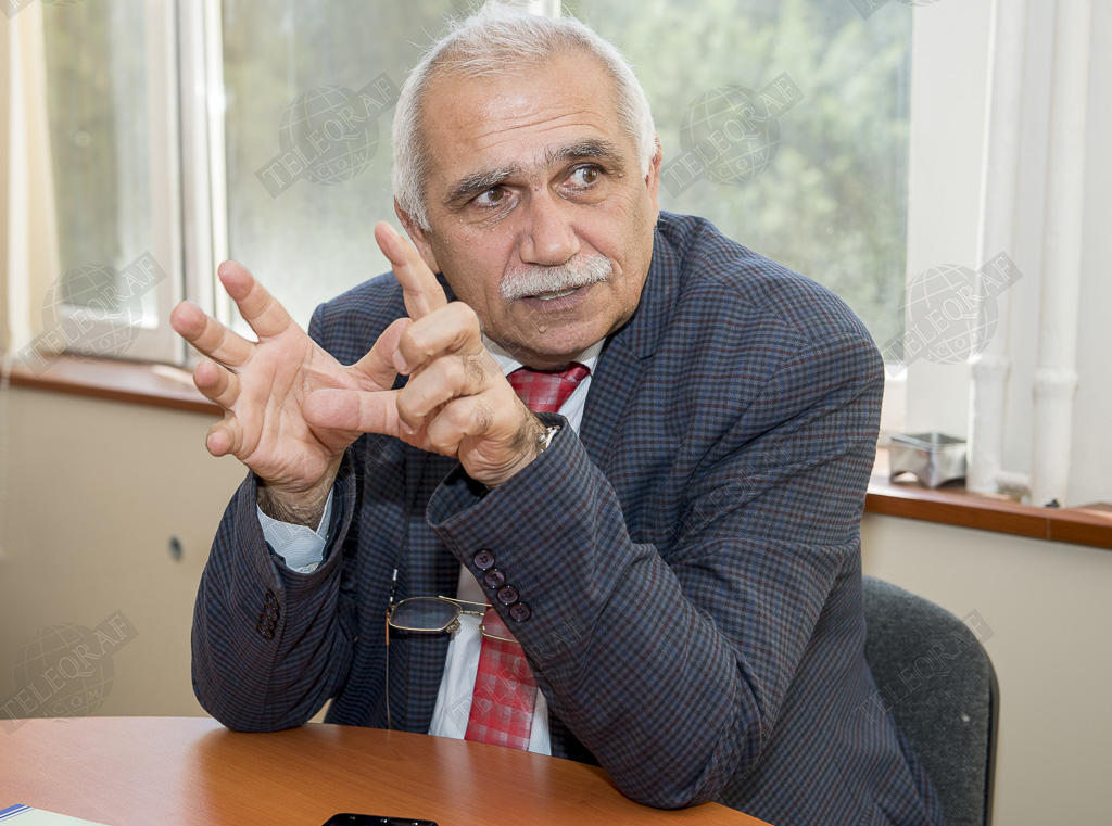 Məti Osmanoğlunun "Ocaq yeri" kitabı işıq üzü görüb