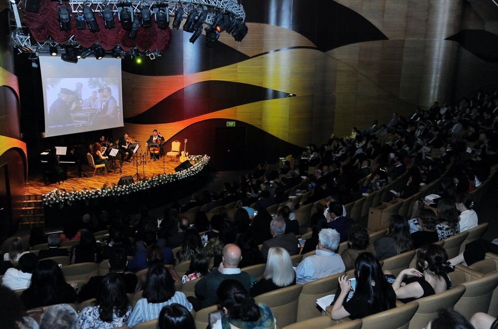 Bakıda “İtalyan dili həftəsi”nin açılışı olub
