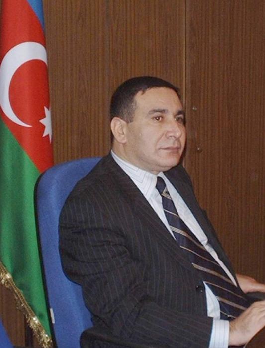 Rəşad Məcid: “Sahil” bağı “Cümhuriyyət” bağı adlandırılsın”