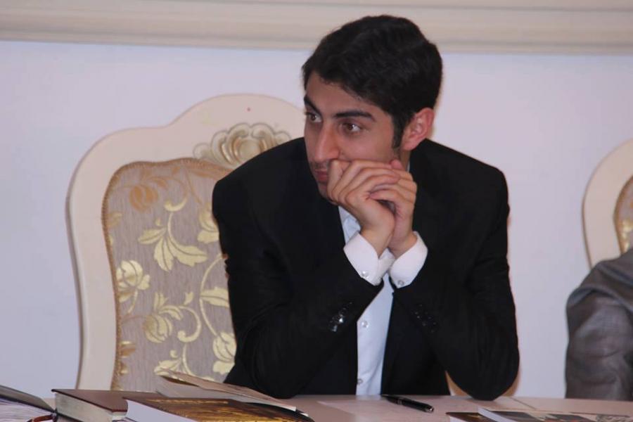 <span style="font-weight: bold; color: rgb(128, 0, 0);">Müşfiq Şükürlü - Anaravirus</span>