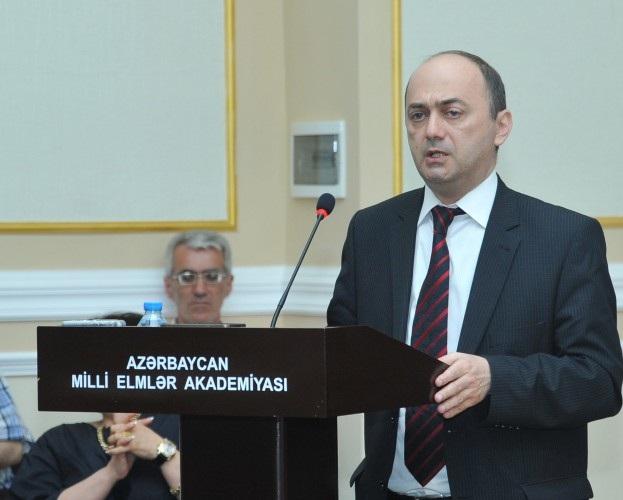 Nəsimi ardıcılı Heyrətinin divanının yeni tapılmış əlyazma nüsxəsi barədə qeydlər