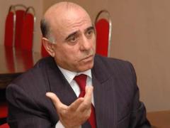 Mövlud Süleymanlı: \"Elə yazıçılar var, onlara həsəd aparıram\"