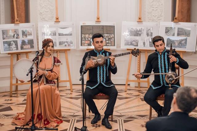 Polşada Beynalxalq Türkologiya Kongresi
 çərçivəsində Azərbaycan musiqi gecəsi keçirilib<br>
