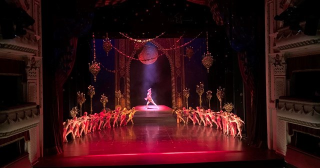 Bolqarıstanda Fikrət 
Əmirovun 100 illik yubileyi münasibətilə “Min bir gecə” baleti səhnələşdirilib