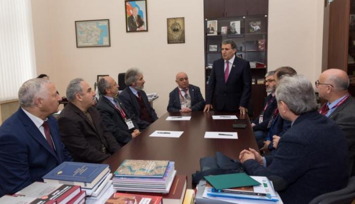 Türkiyənin Türk Ədəbiyyatı Vəqfinin nümayəndə heyəti ilə görüş