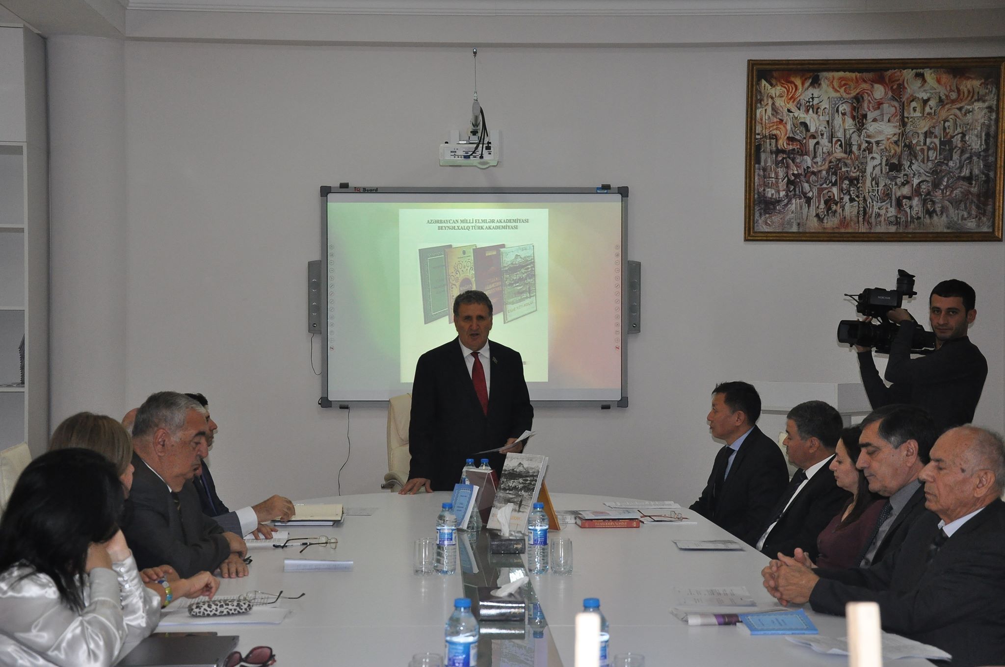 Beynəlxalq Türk Akademiyasının Azərbaycan nəşrlərinin təqdimatı keçirilib