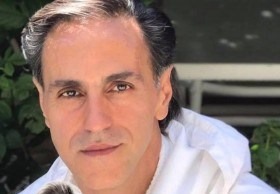 Elyar Təbrizli - Mirzə Melkumun siyasi fəaliyyəti və düşüncəsi