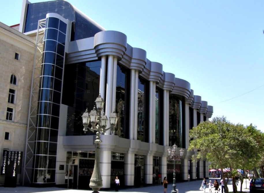 Gənc Tamaşaçılar Teatrı iyun repertuarını açıqlayıb