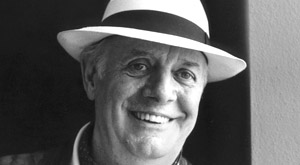 Nobelli yazıçı dünyasını dəyişdi