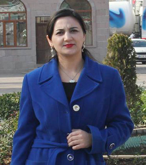 Ülvi duyğular şairi