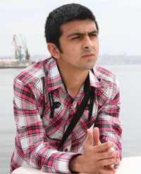 <span>Ayxan Ayvaz - Sartr kimi kimsəsiz, Kafka kimi sevgisiz...</span>