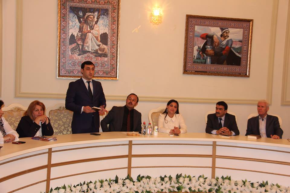 Gülnar Səmanın “Gül” şeirlər kitabının təqdimatı keçirilib