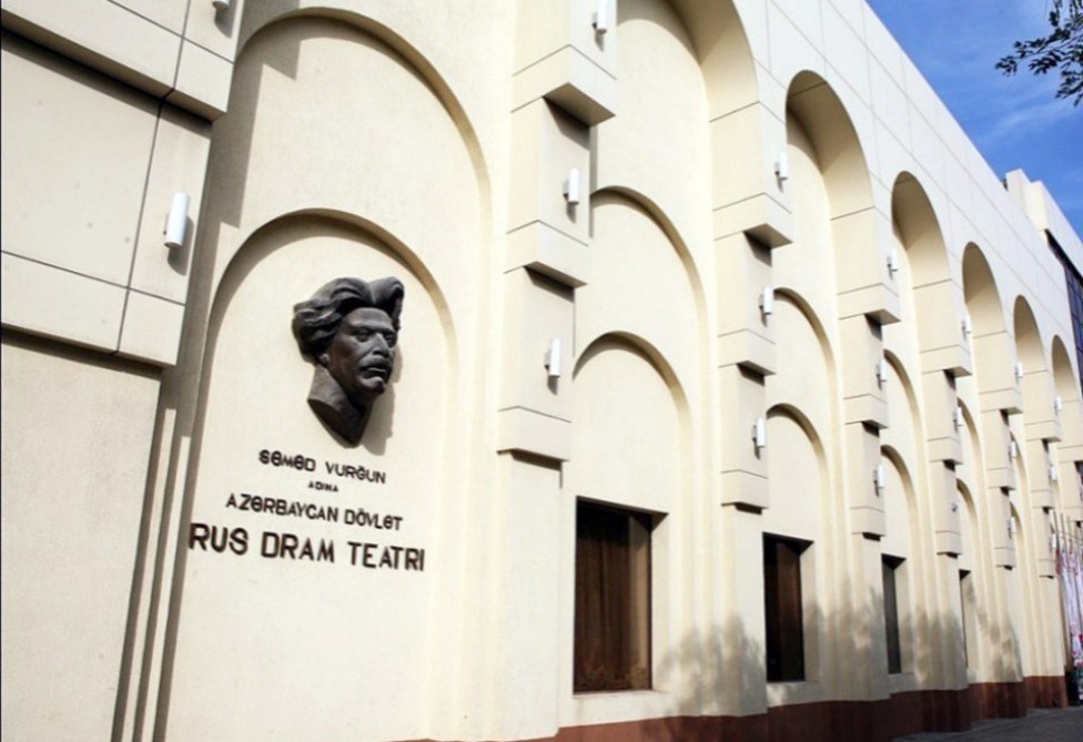 Rus Dram Teatrı yanvar repertuarını açıqlayıb