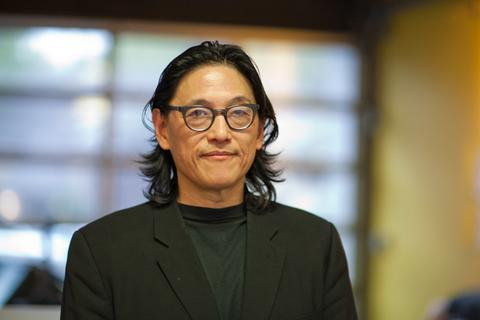 Cavanşir Yusiflinin tərcüməsində <span>Li Young Lee</span><br>