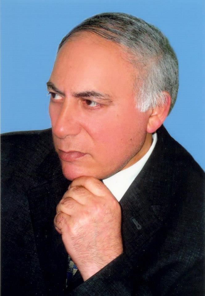 Fəxri Müslüm - Saçı bulud-bulud bir qız ağlayır