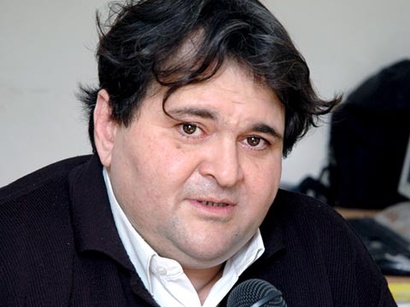 <span>Ayaz Salayev Milli Kitab Mükafatını biabır etdi</span>