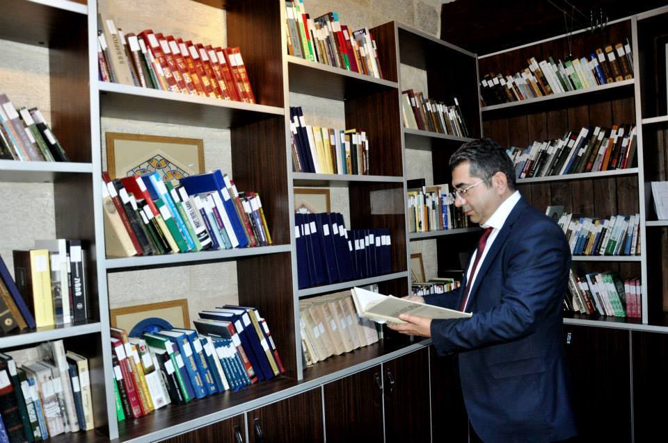 İçərişəhərdə yerləşən elmi kitabxana təşkil olunub