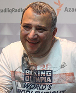 <span>Mübariz Örən: "Elə bil məni balıq kimi suya qaytarıblar"</span>