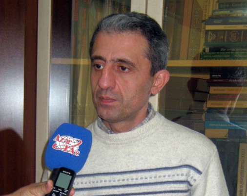 <span>Səlim Babullaoğlu: Azərbaycan ədəbiyyatının xarici dillərdə nəşrini gerçəkləşdirəcəyik</span><br>