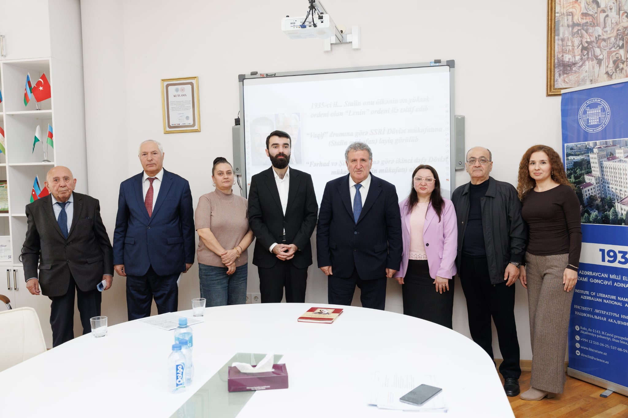 AMEA-da Səməd Vurğunun 120 illik yubileyinə həsr olunmuş elmi sessiya keçirilib