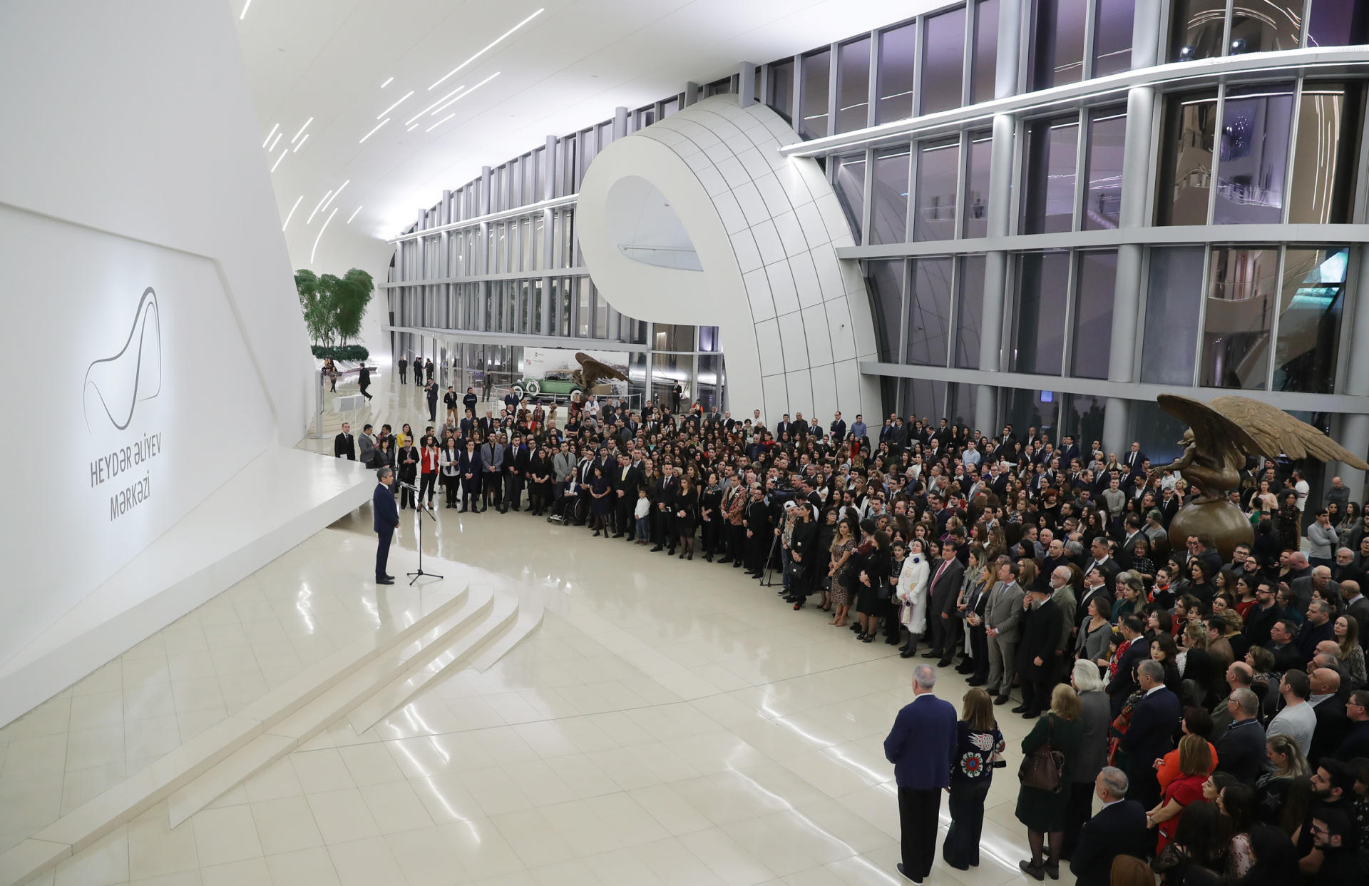 Heydər Əliyev Mərkəzində rus avanqard rəssamlarının nadir əsərlərindən ibarət sərgi açılıb