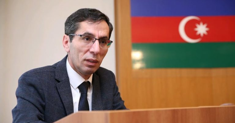 Qulu Ağsəs tələbələrə nə vəd etdi? - Pedaqoji Universitetdə GÖRÜŞ -<span style="font-weight: bold; color: rgb(128, 0, 0);"> FOTOLAR	
	</span>